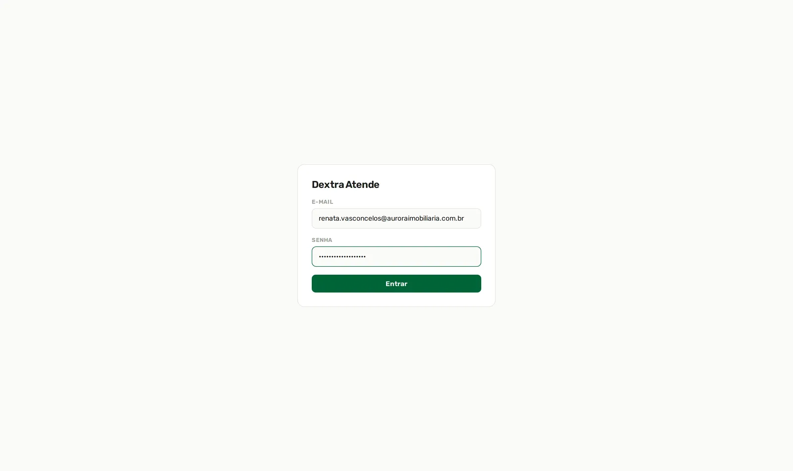 Renata, gerente comercial da Aurora, é quem entra.
